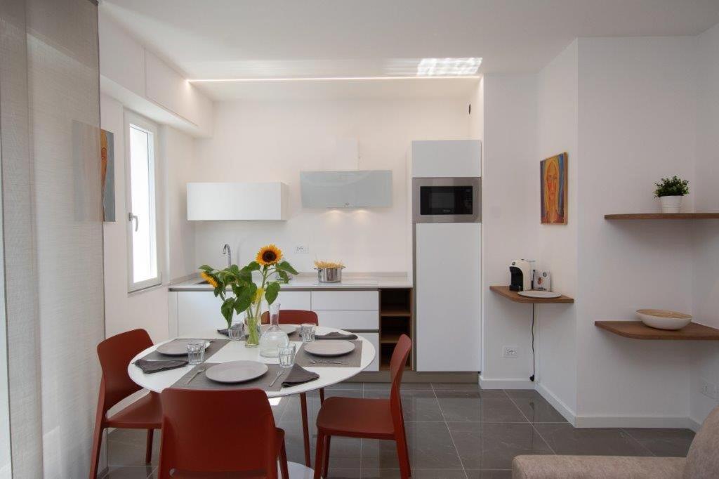Ad Un Passo Da… Apartment Pietra Ligure Exterior foto